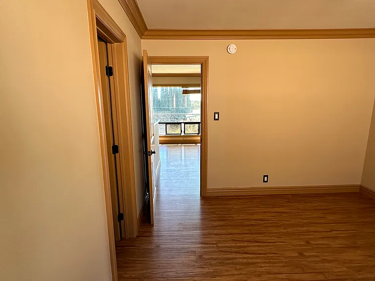 2499 E 19th St #5 — Photo 9