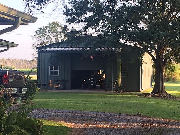 3rd image of 4635 Bayou Black Dr