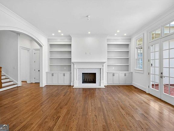 4th image of 2147 Cooper Lake Rd SE