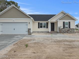 144 Hawks Point Rd, Jacksonville, NC 28540