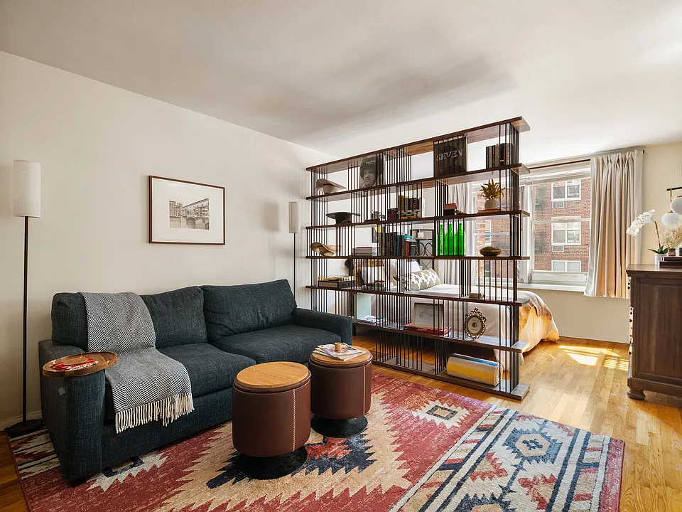 25 W 13th St #3ON