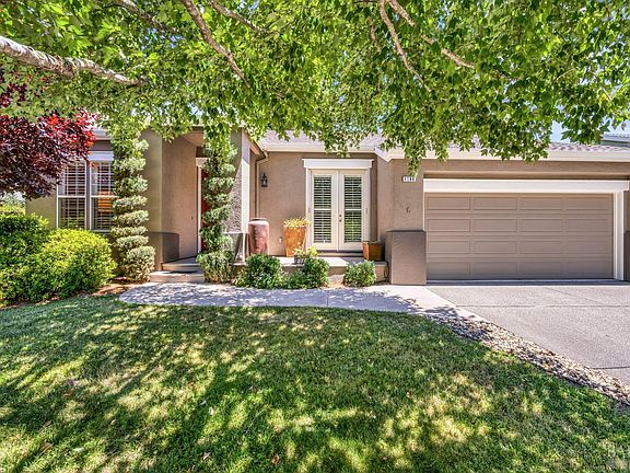 2nd image of 1186 Meadowcreek Circle