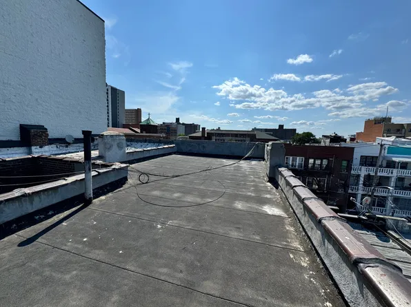 2867 West 17th Street image 10 of 11