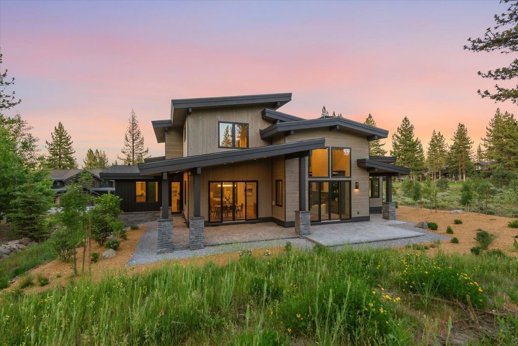 9217 Heartwood Drive 3