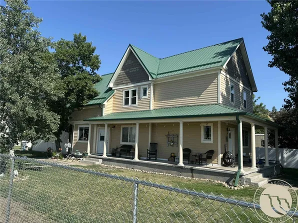209 S 7th Ave, Forsyth, MT 59327