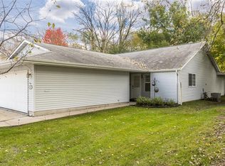 1365 Daleview Dr UNIT D, Marion, IA 52302