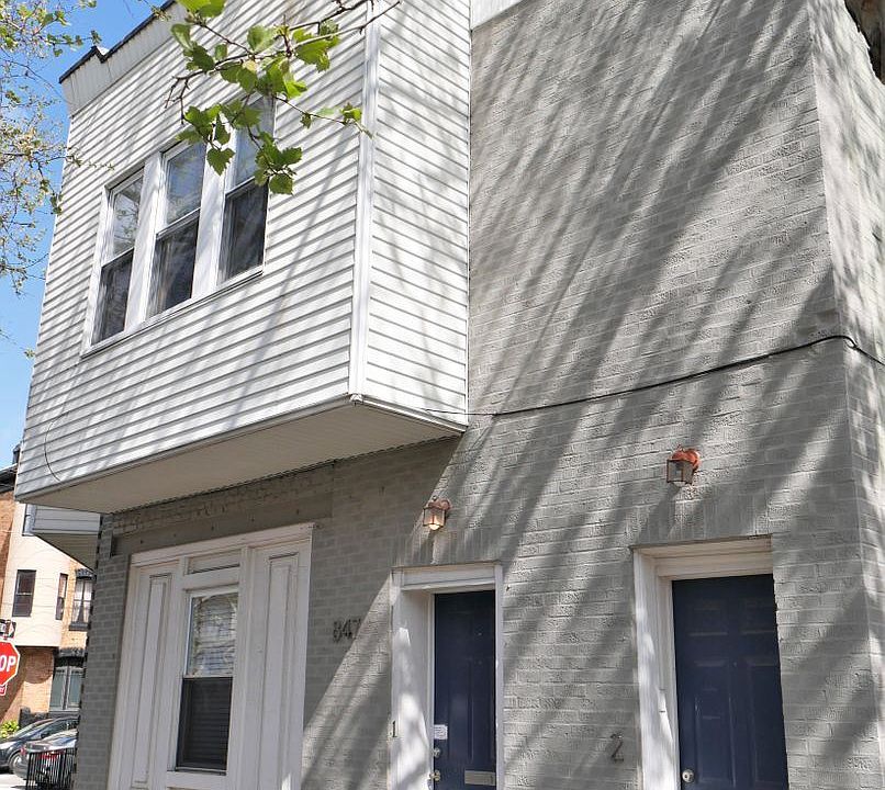 1st image of 847 N 22nd St #2