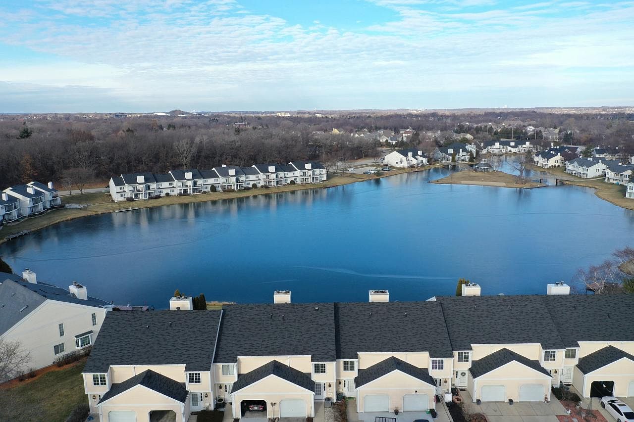 7810 West Tuckaway Shores Dr, Franklin, WI 53132 Zillow