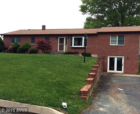 4th image of 3509 Lark Dr