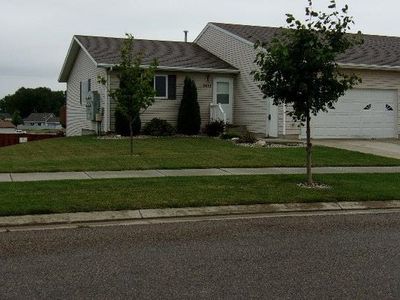 2035 Lakeside St, Minot, ND, 58703