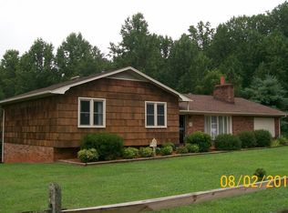 184 Clay Davis Rd, Dobson, NC 27017