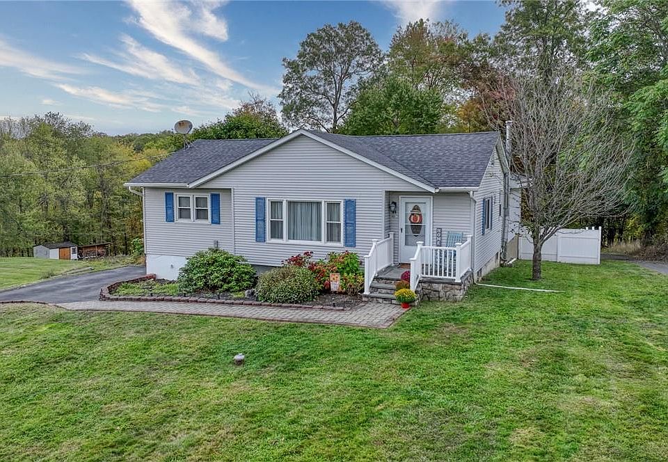 1st image of 44 Lakeside Drive