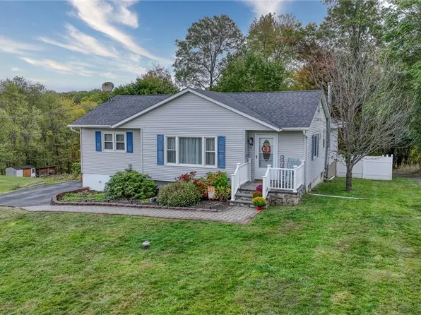 44 Lakeside Drive, New Windsor, NY 12553