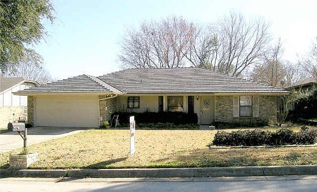 1st image of 5620 Valley Meadow Dr