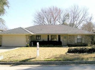 5620 Valley Meadow Dr, Arlington, TX 76016