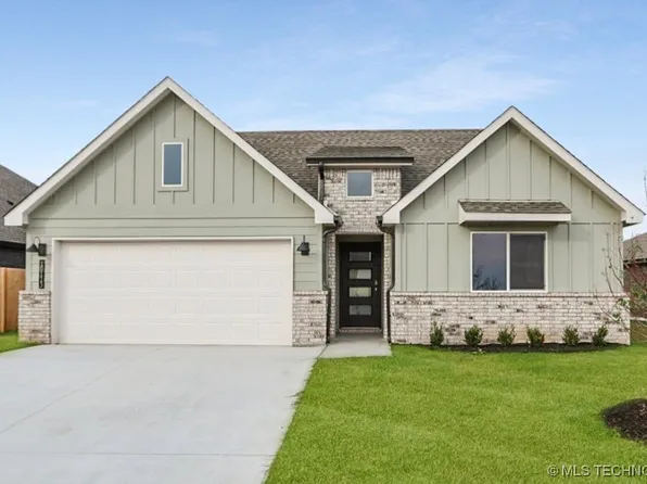 10113 E 132nd St S, Broken Arrow, OK 74014