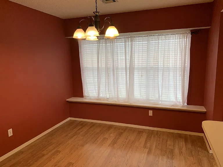 1302 N Flamingo Rd — Photo 9