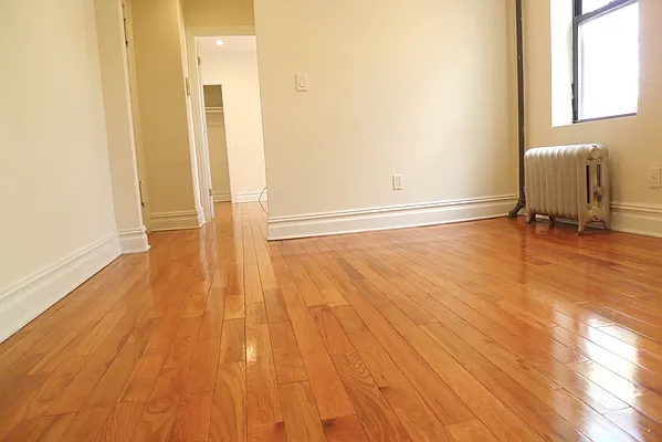 Rented by Astorian Realty Group LLC | media 1