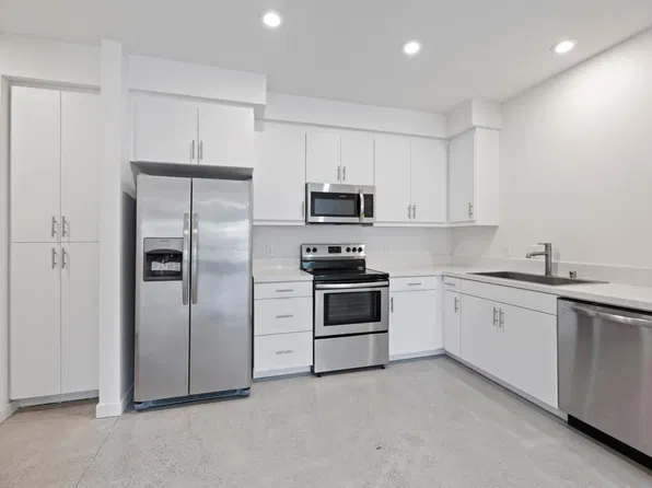 5900 Severin Dr APT 203, La Mesa, CA 91942