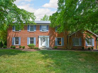 8802 Appleseed Dr, Cincinnati, OH 45249