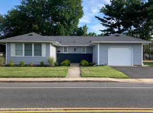 572 Jamaica Blvd, Toms River, NJ 08757