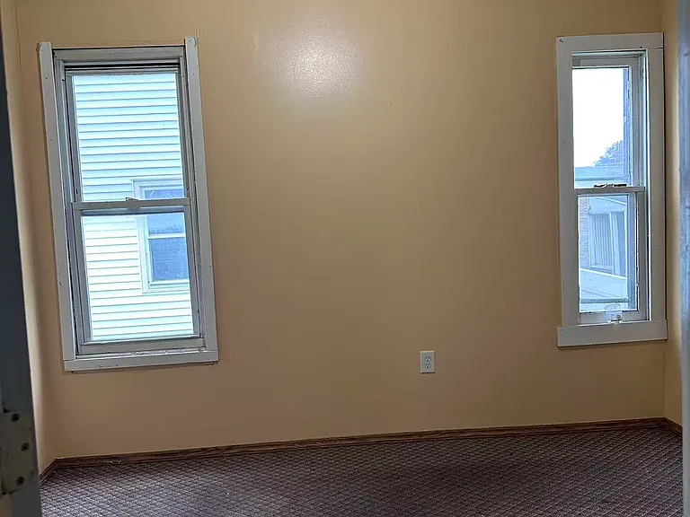 148 Crisfield Ave #2 — Photo 6