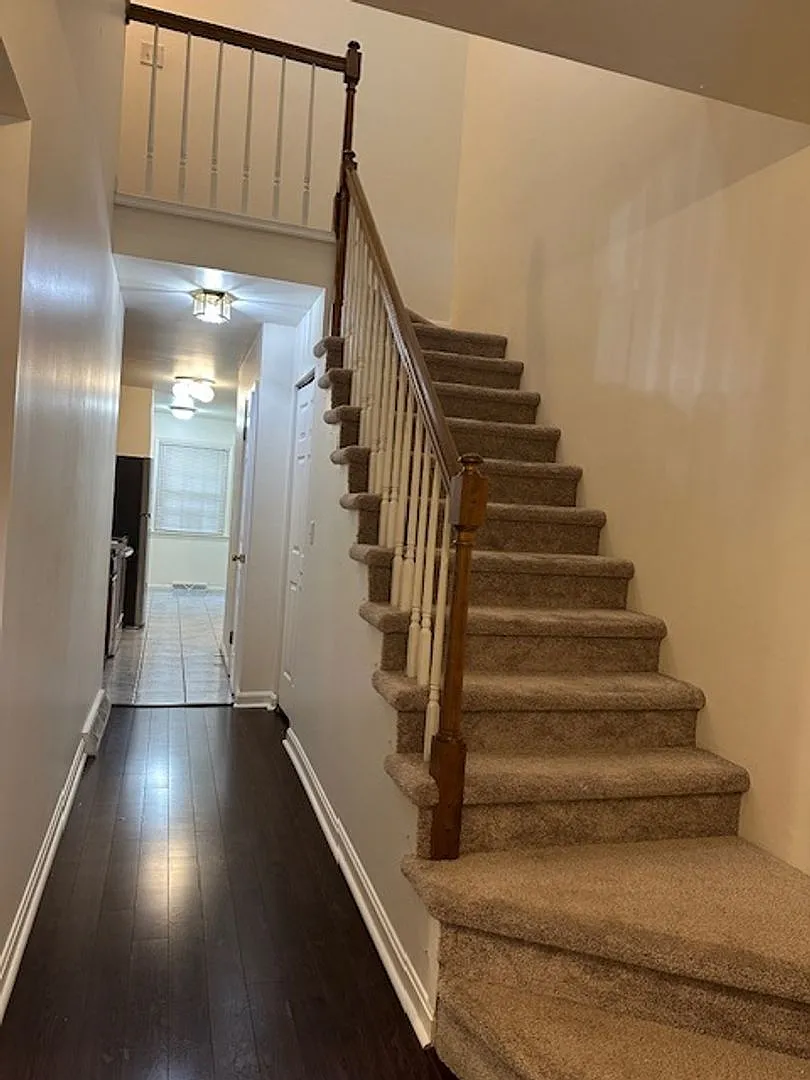 Mechanicsburg School District 2 Bedroom 2 Bathroom Home For Rent — Photo 2