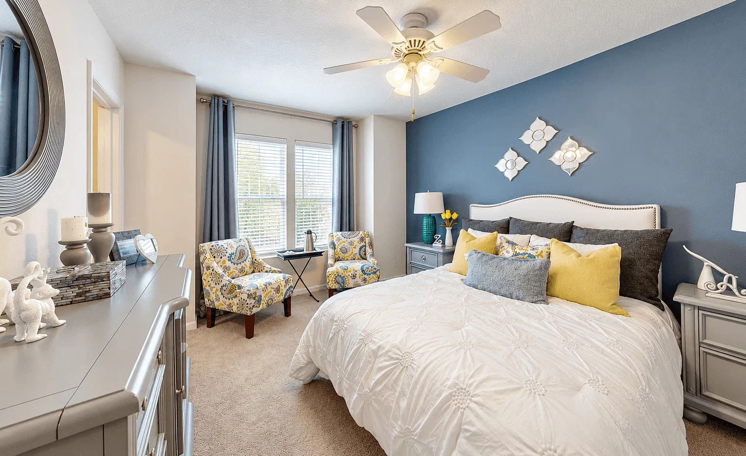 Canterbury Apartments — Photo 4