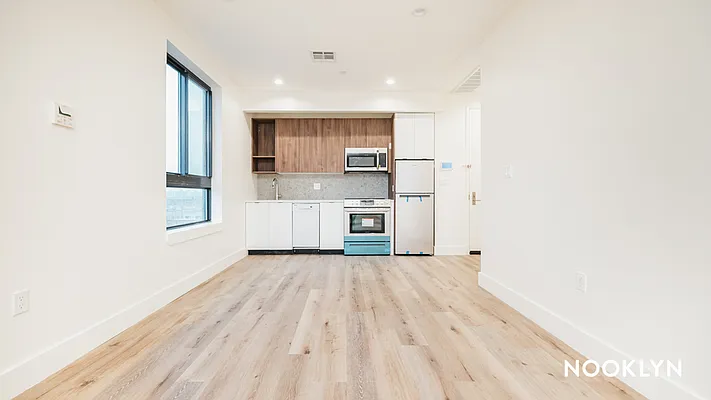 Rented by Nooklyn NYC LLC | media 1