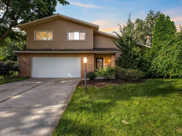 5413 Jonquil Ct, Middleton, WI 53562