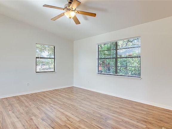 5th image of 2440 85th Ave