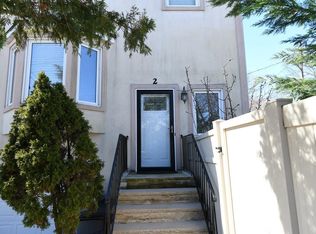 2 Grasmere Ave, Staten Island, NY