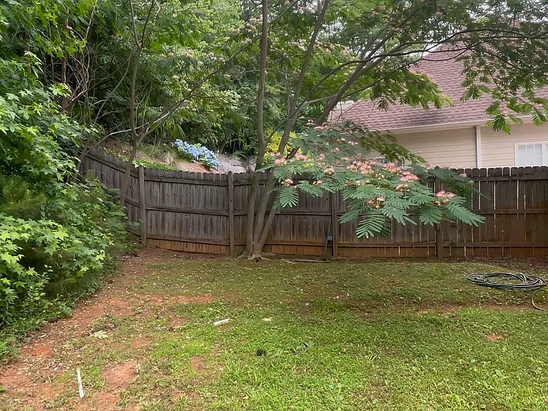 Rhyne Cir SE — Photo 30