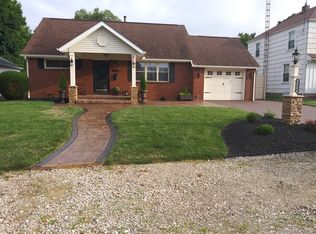 4226 8th St NW, Canton, OH 44708