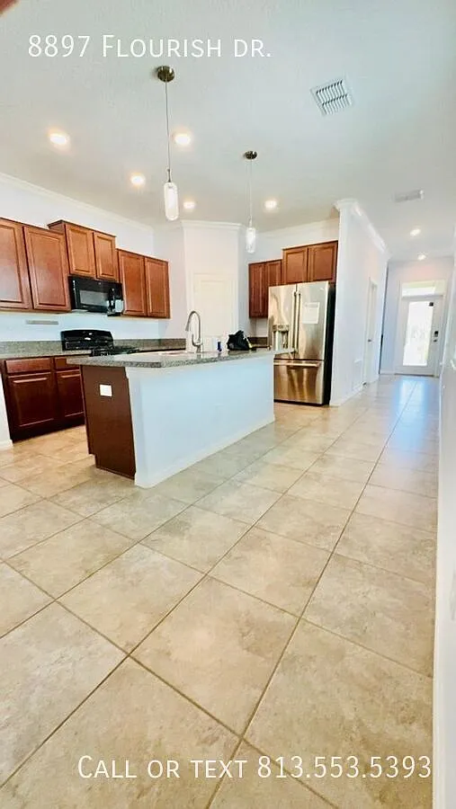 Your Perfect Home Awaits in Connerton! — Photo 4