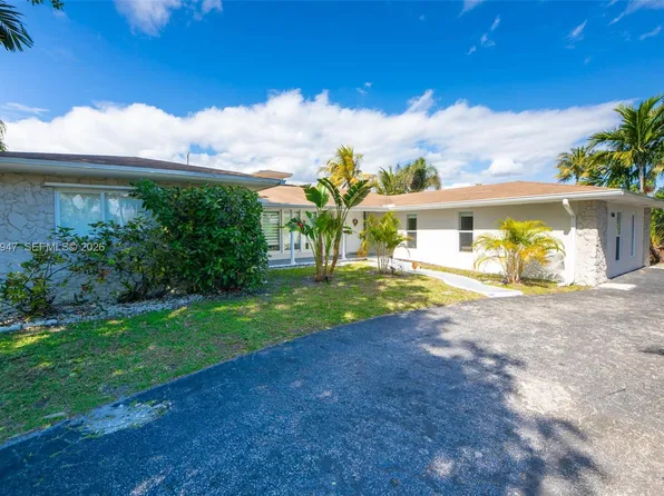 416 N Rainbow Dr, Hollywood, FL 33021