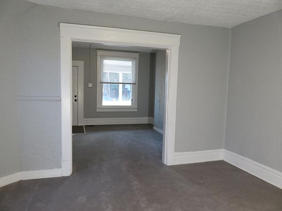 Dining & Living Rooms