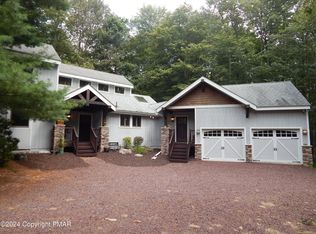 115 Timber Crest Ct, Pocono Pines, PA 18350