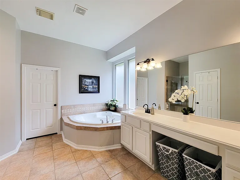 78 N Bluff Creek Cir — Photo 31