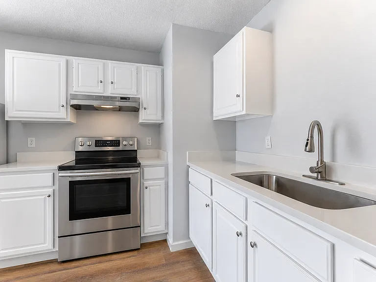 4847 Aspenwood Dr — Photo 12