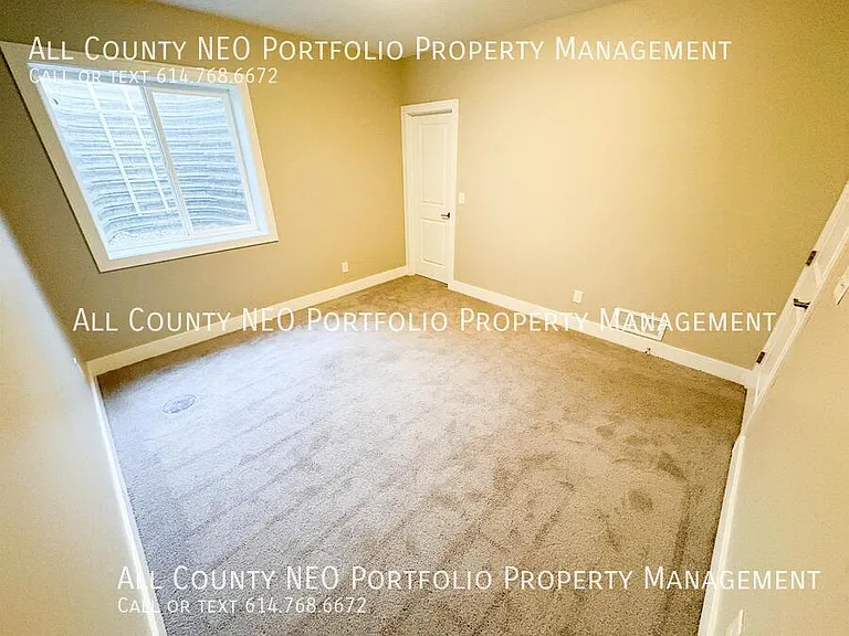 1383 N Grant Ave — Photo 42