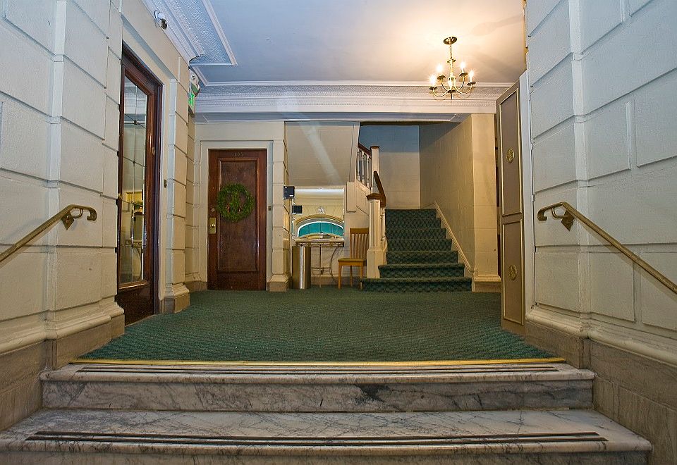 1st image of 500 Leavenworth St #0B-1Ba