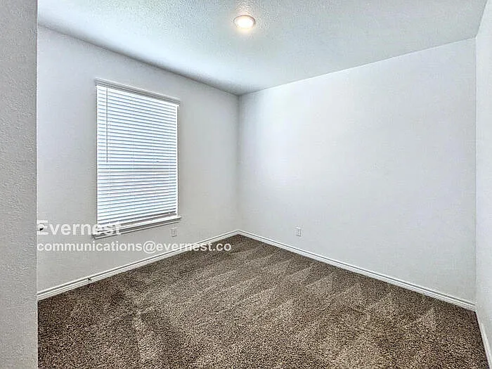 625 Old Glory Rd — Photo 12