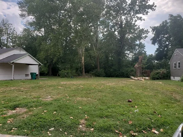 10643 Dunkeld Cir, Saint Louis, MO 63137