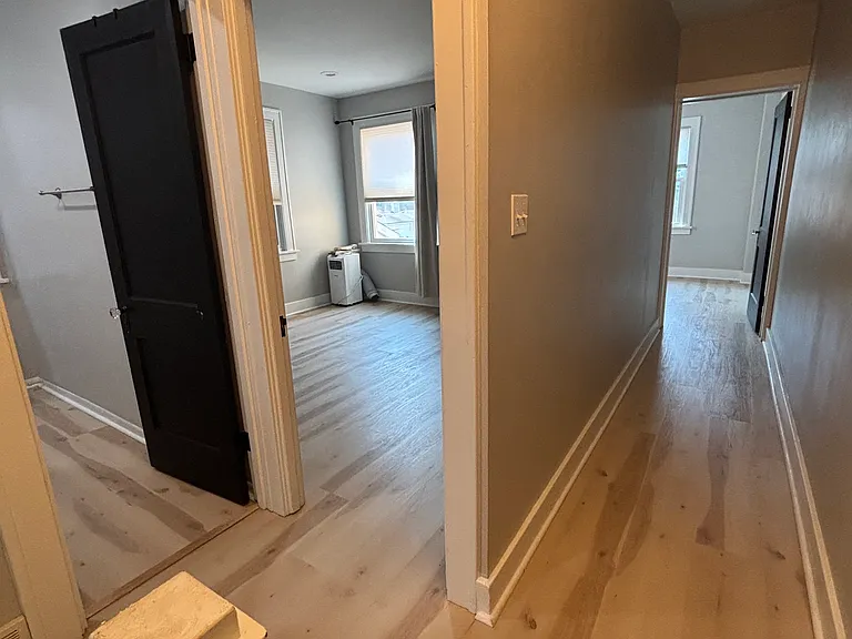 7227 Whipple St — Photo 23