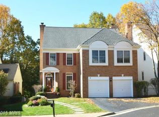 3742 Center Way, Fairfax, VA 22033