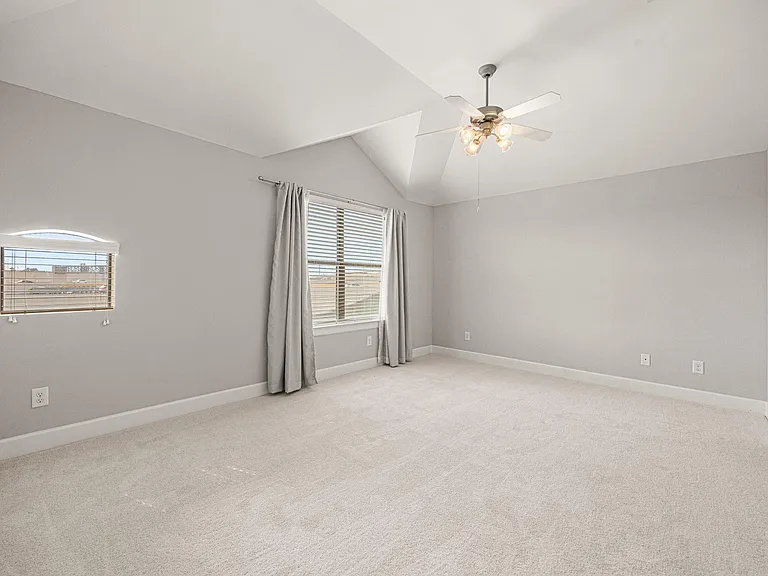 7650 Springhill St #601 — Photo 15
