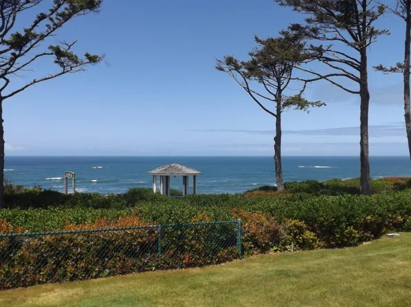 6225 N Coast Hwy Lot 163, Newport, OR 97365