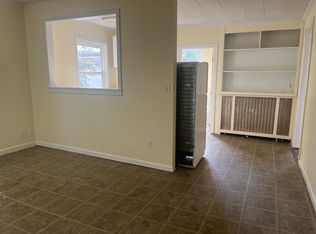 66 Genesee St, New Hartford, NY 13413