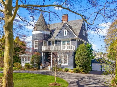 110 Beach Avenue, Larchmont, NY, 10538